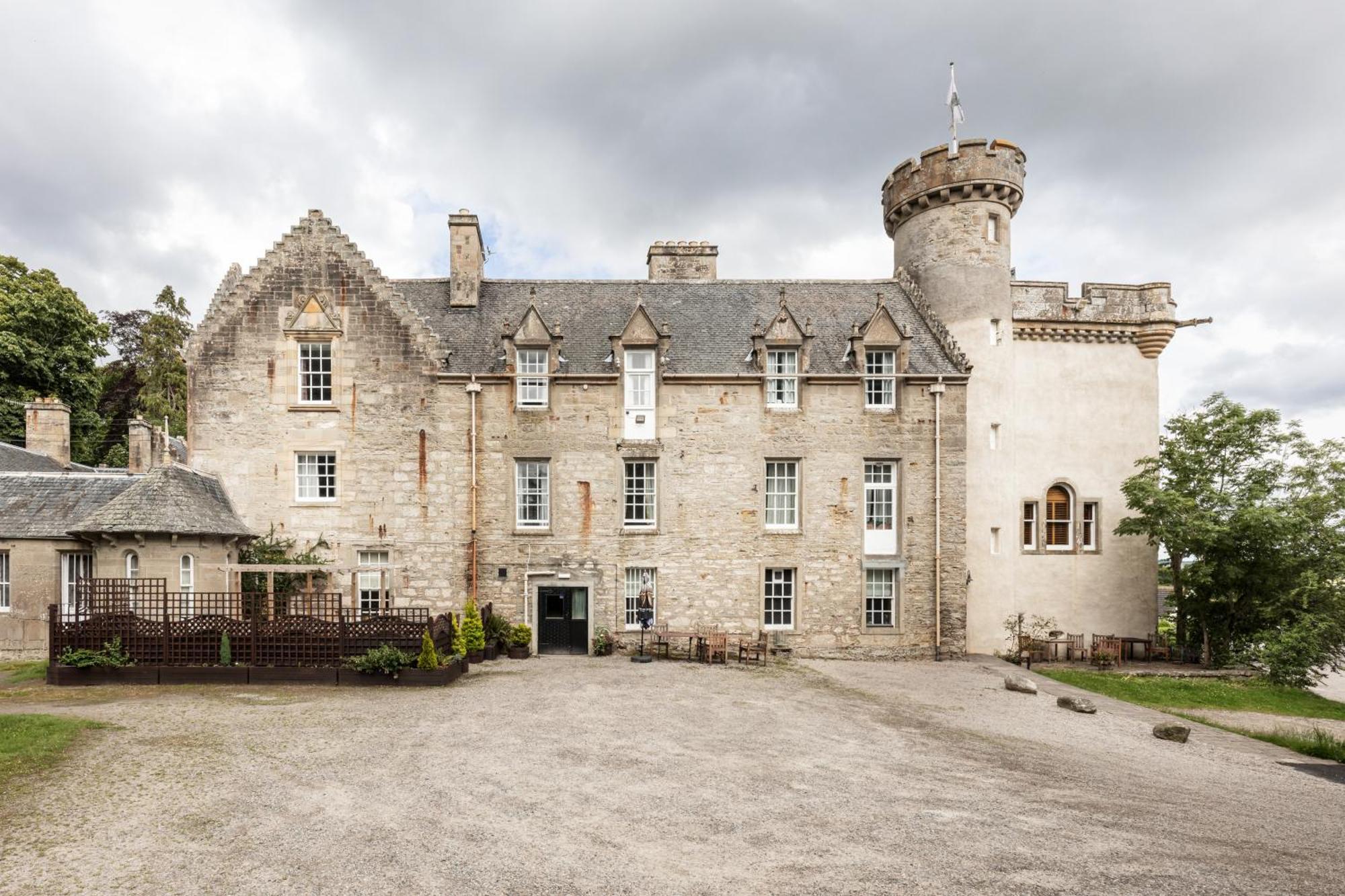 Tulloch Castle Hotel 'A Bespoke Hotel' Dingwall Dış mekan fotoğraf