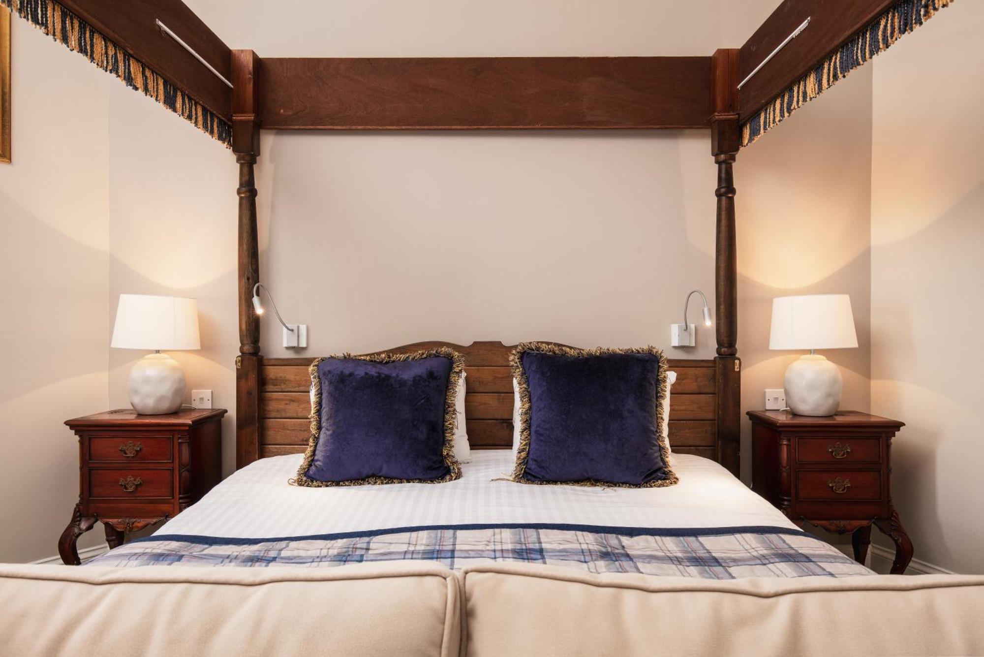 Tulloch Castle Hotel 'A Bespoke Hotel' Dingwall Dış mekan fotoğraf