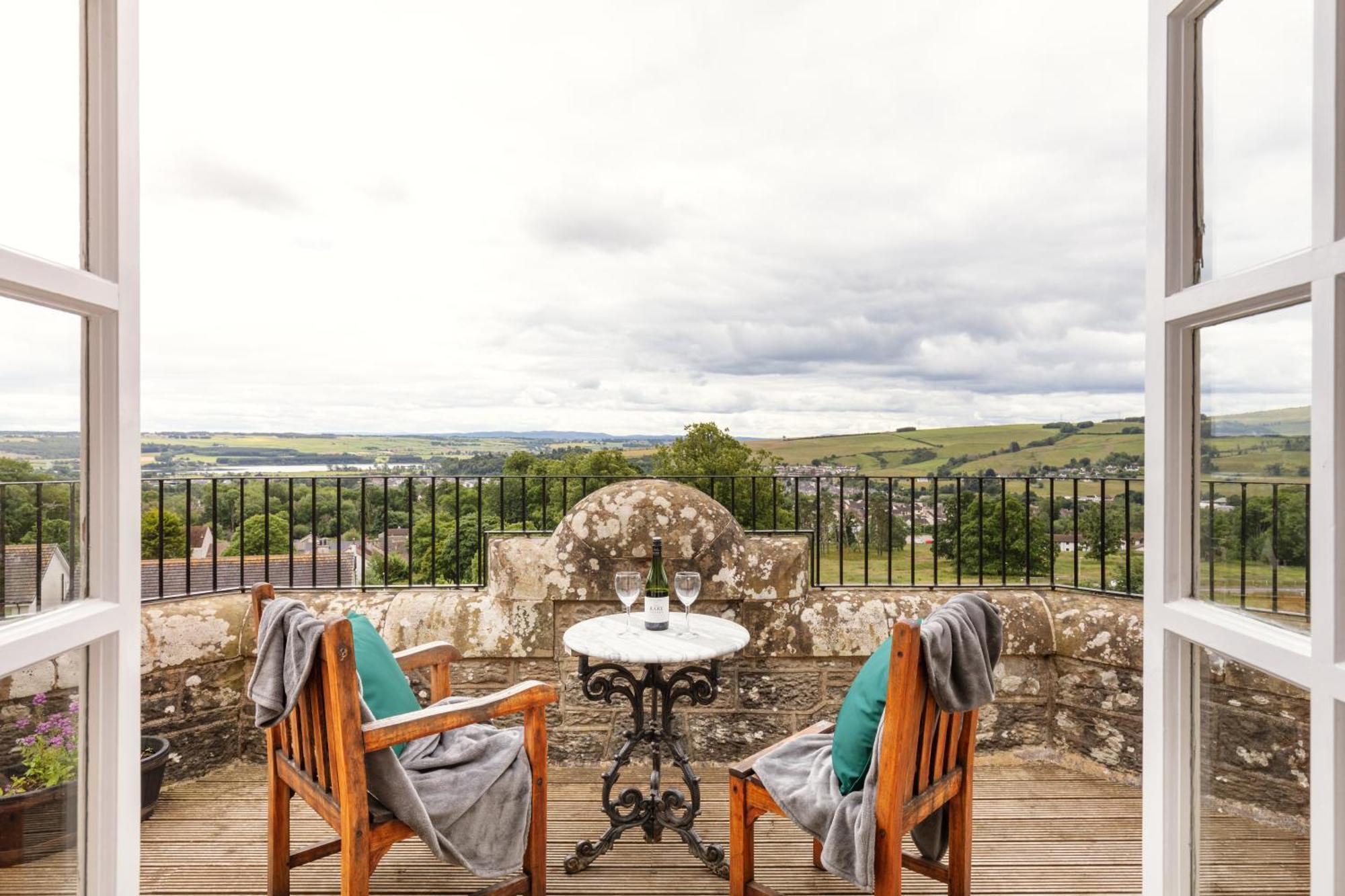 Tulloch Castle Hotel 'A Bespoke Hotel' Dingwall Dış mekan fotoğraf