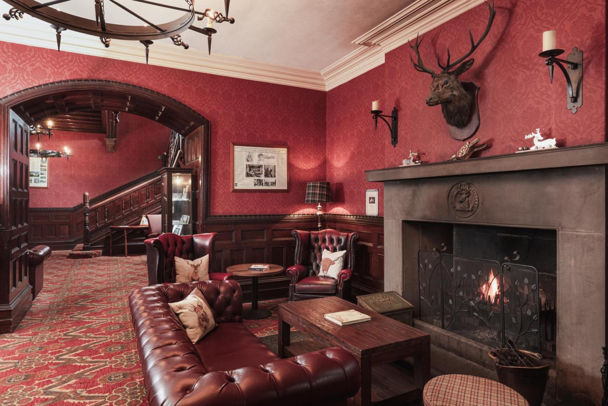Tulloch Castle Hotel 'A Bespoke Hotel' Dingwall Dış mekan fotoğraf