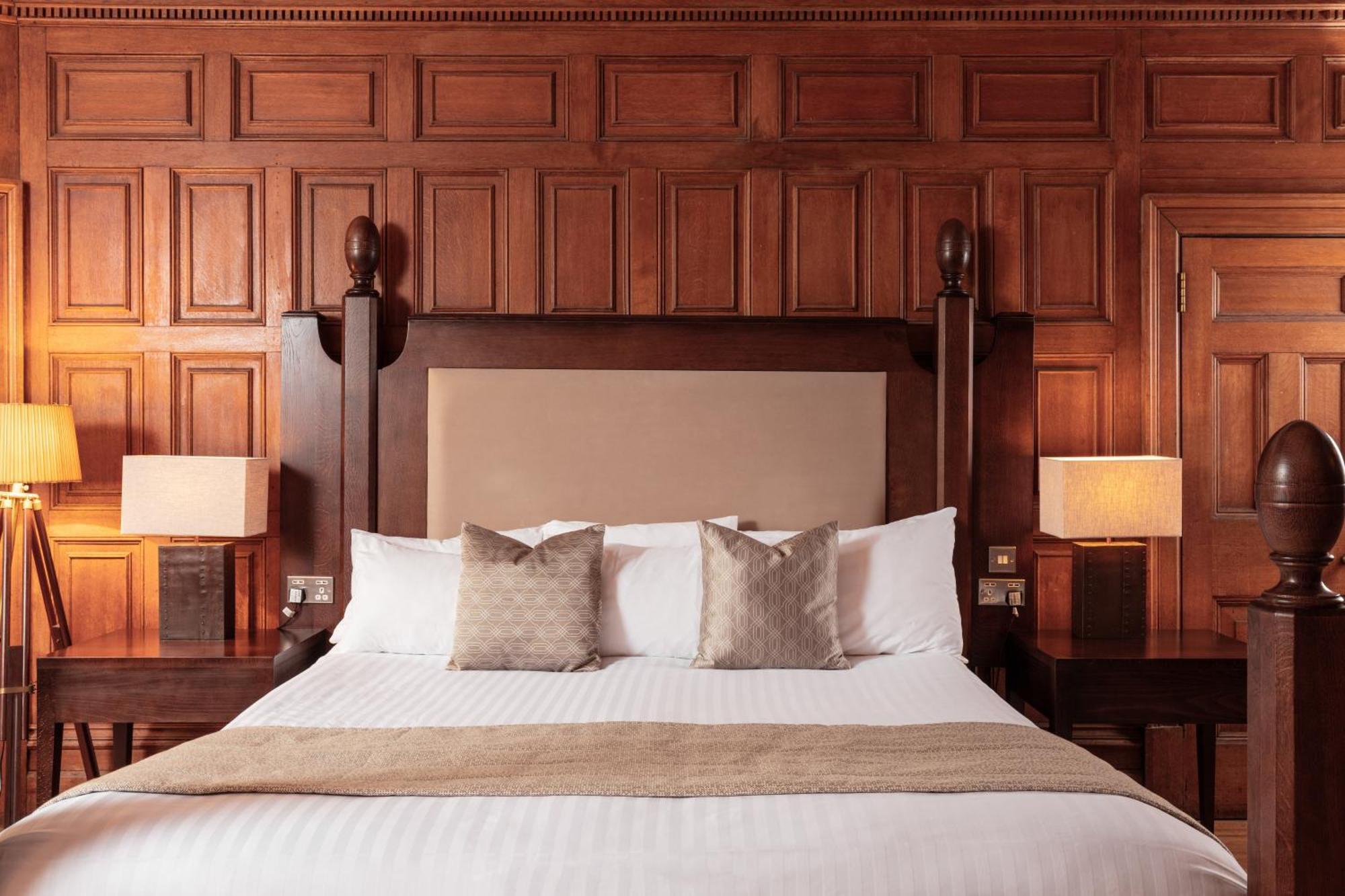 Tulloch Castle Hotel 'A Bespoke Hotel' Dingwall Dış mekan fotoğraf
