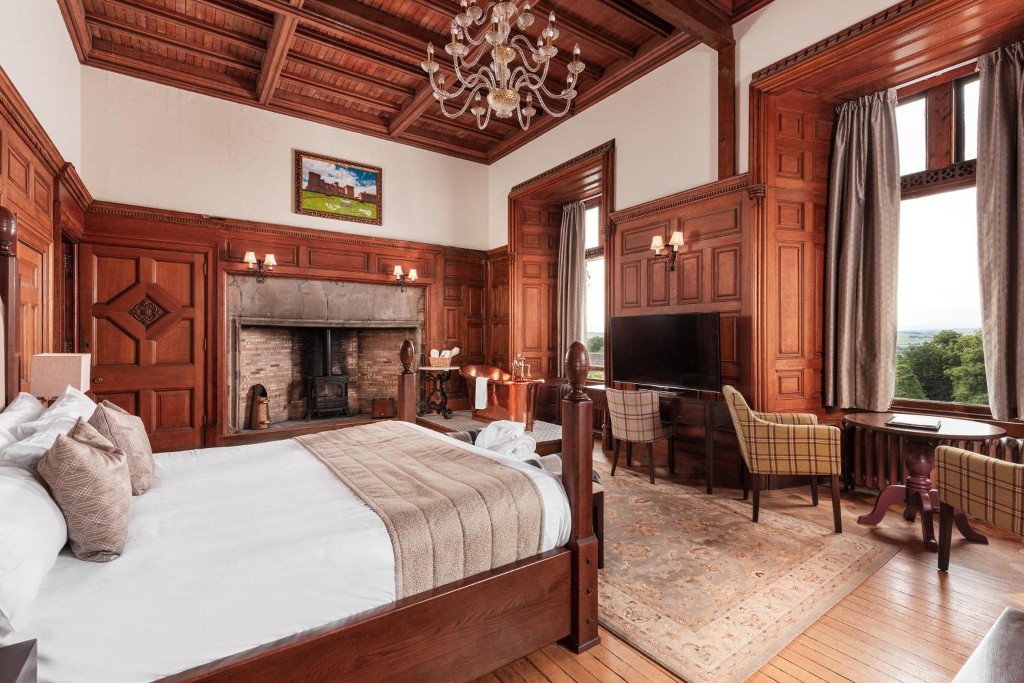 Tulloch Castle Hotel 'A Bespoke Hotel' Dingwall Dış mekan fotoğraf