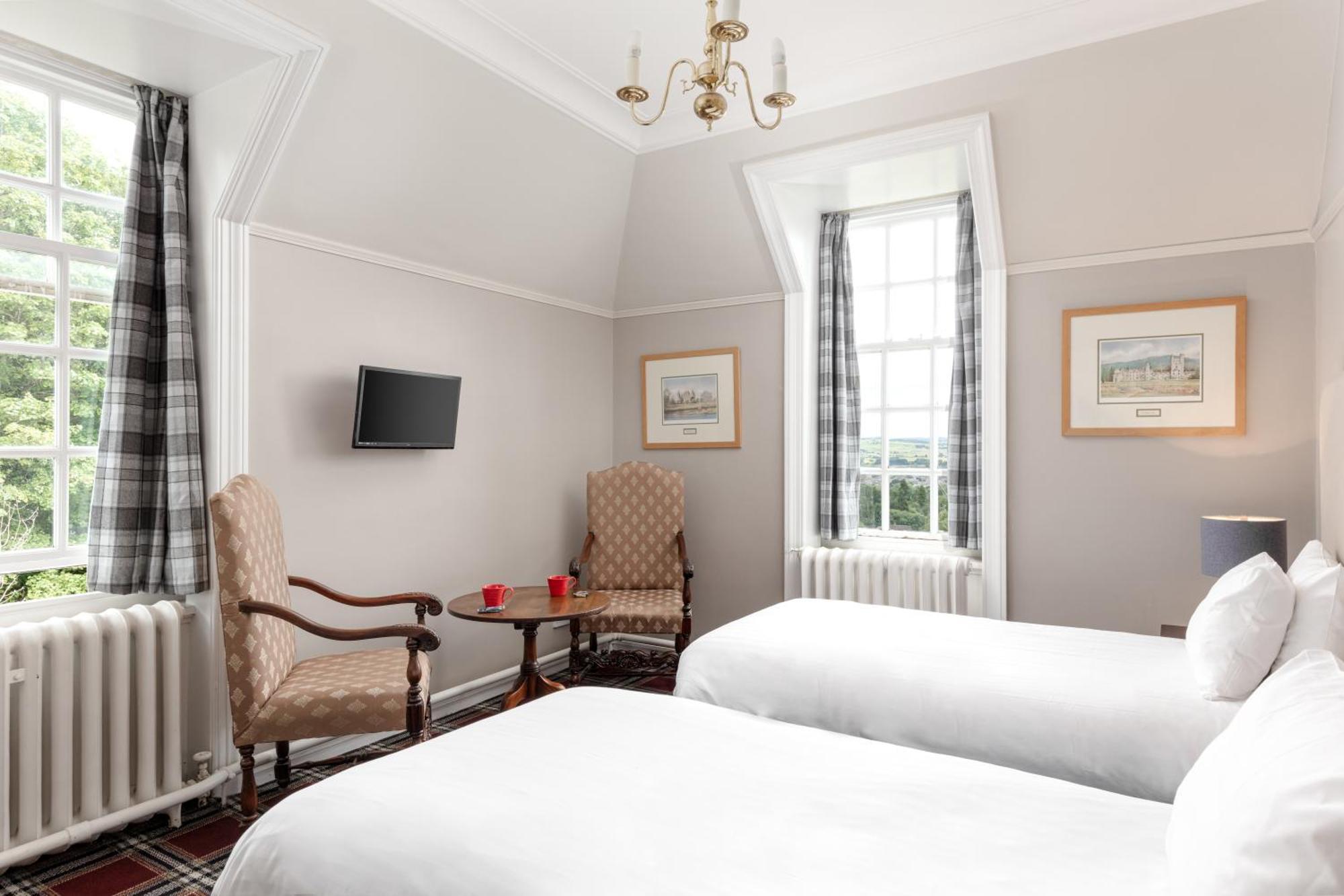 Tulloch Castle Hotel 'A Bespoke Hotel' Dingwall Dış mekan fotoğraf