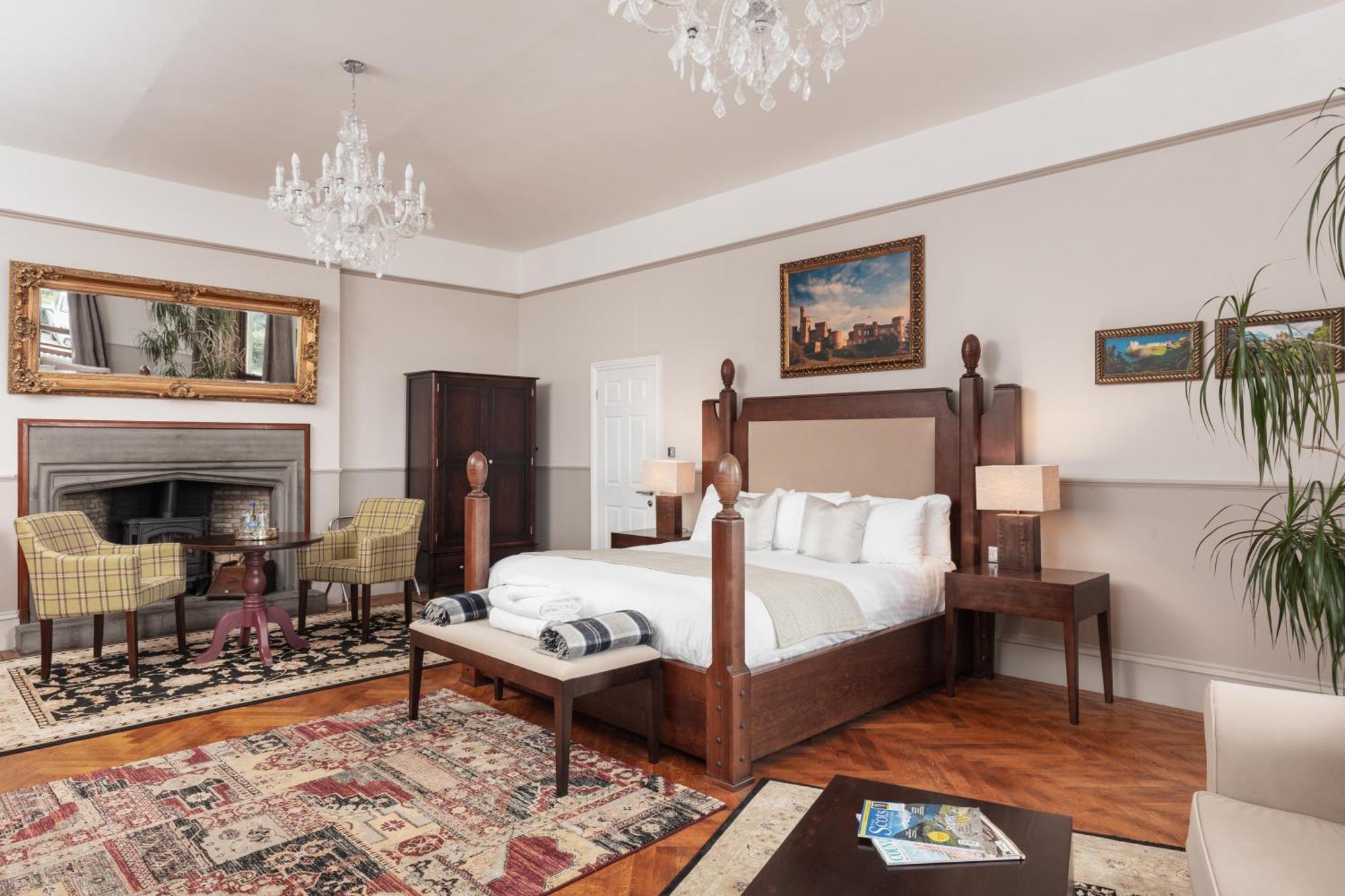 Tulloch Castle Hotel 'A Bespoke Hotel' Dingwall Dış mekan fotoğraf