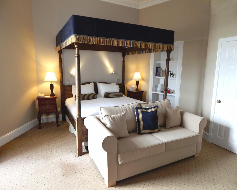 Tulloch Castle Hotel 'A Bespoke Hotel' Dingwall Dış mekan fotoğraf